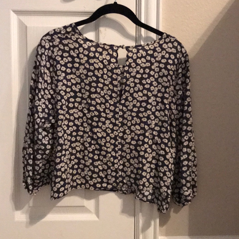 Shirt - Picture 2 of 4